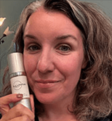 Illumina Anti-Aging Serum customer 1